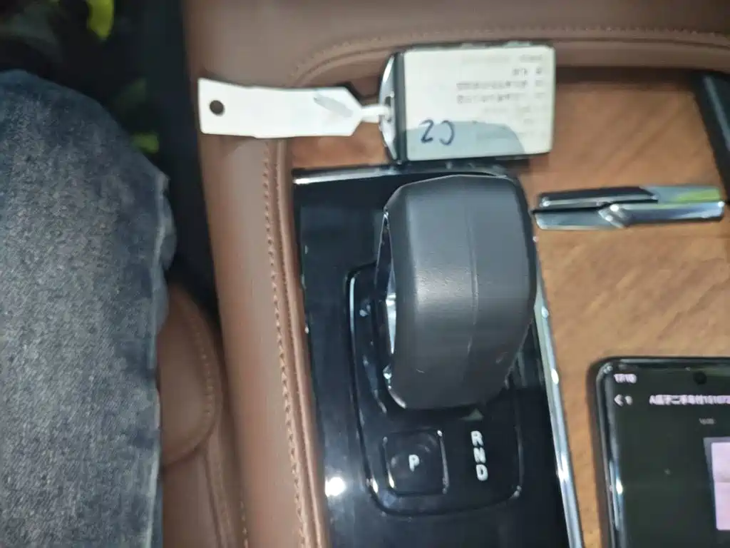 Volvo S90 — миниатюра 14