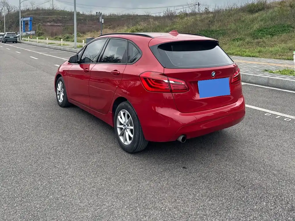BMW 2 SERIES STATION WAGON