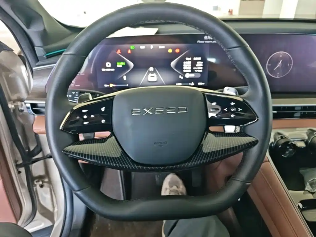 Exeed Lingyun — миниатюра 11
