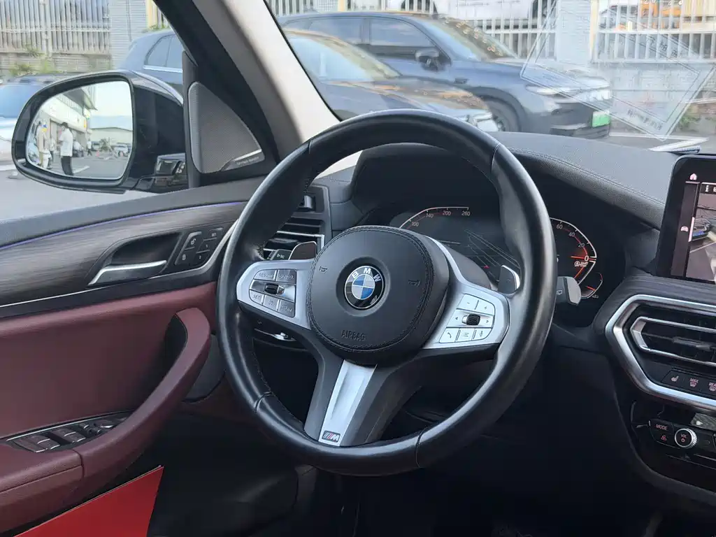 BMW X3 — миниатюра 12