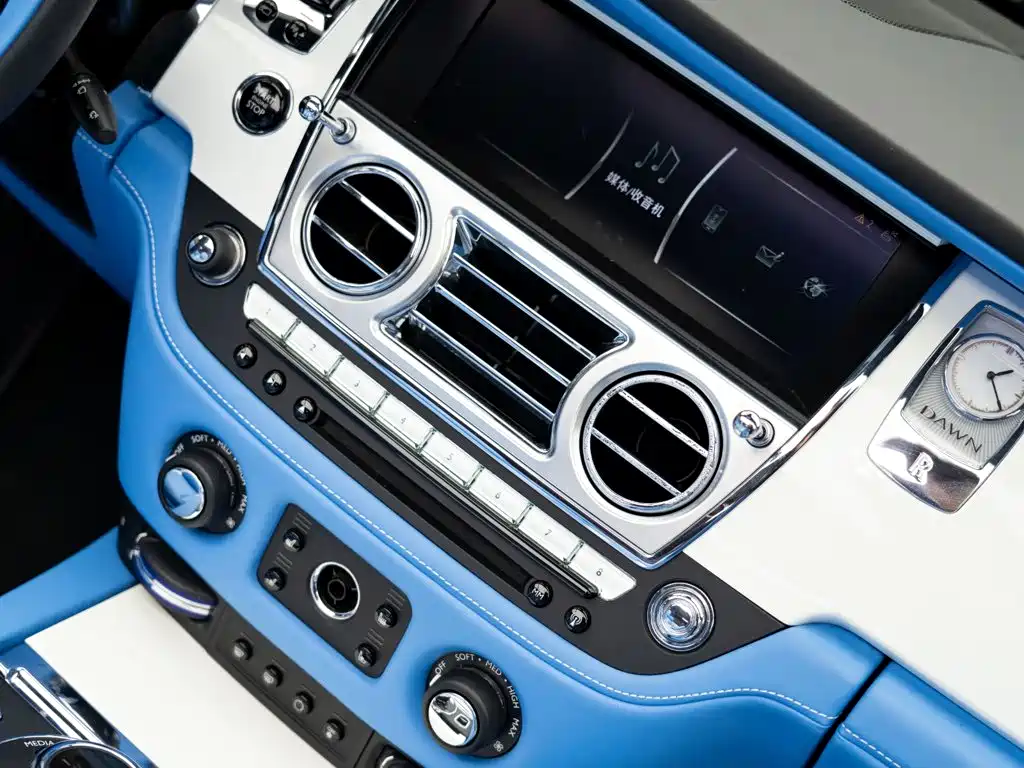 Rolls-Royce Dawn — миниатюра 19