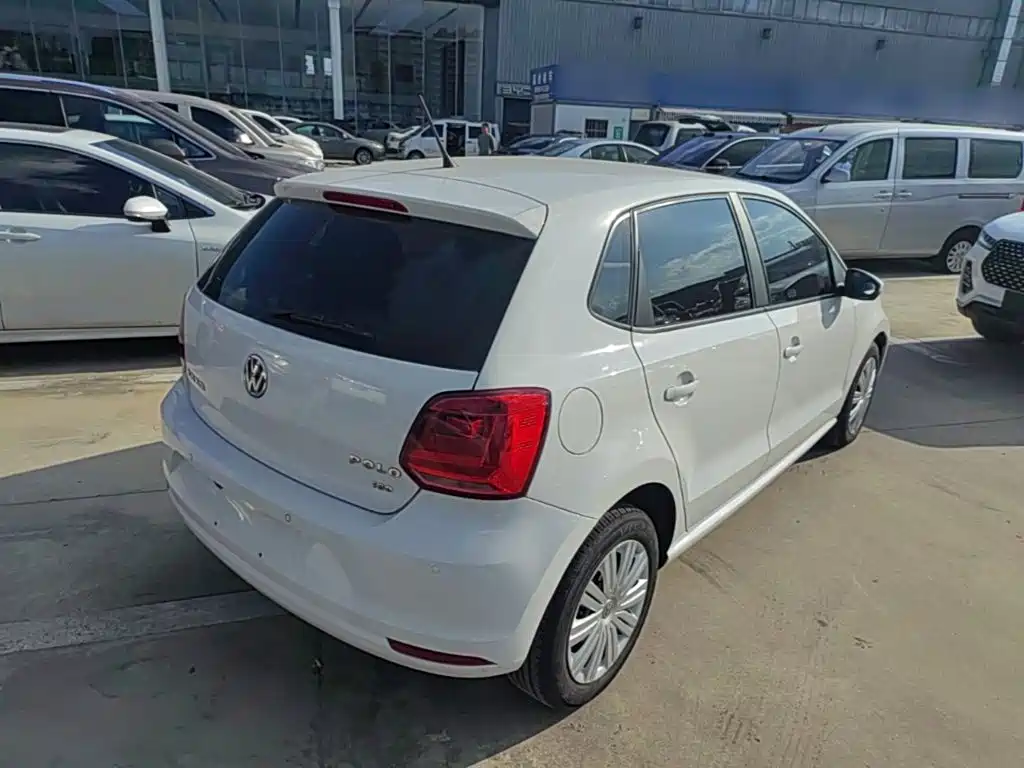 Volkswagen Polo — миниатюра 7