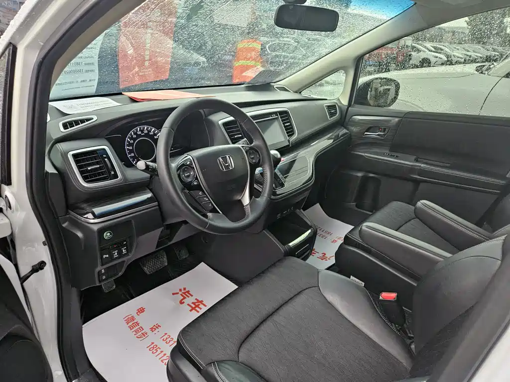 Honda Odyssey — миниатюра 8