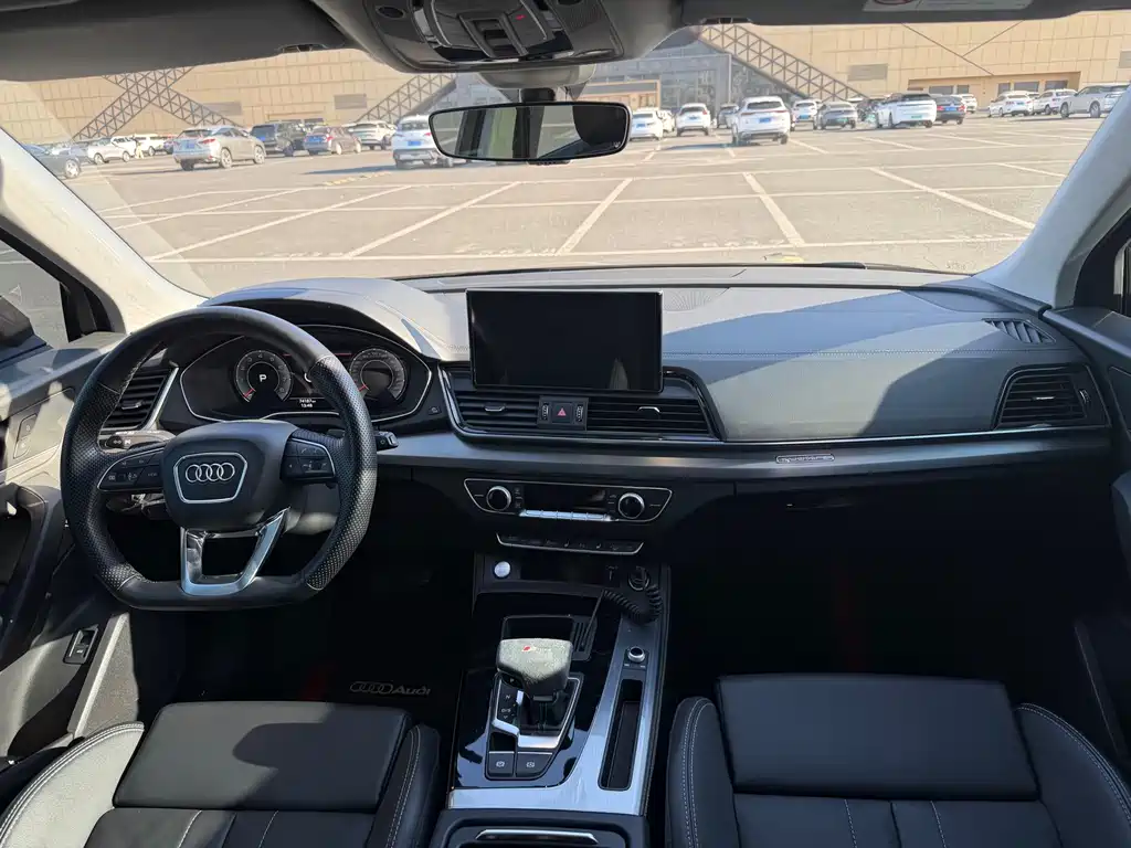 Audi Q5L — миниатюра 24
