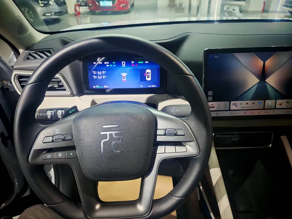 BYD Yuan UP — миниатюра 8