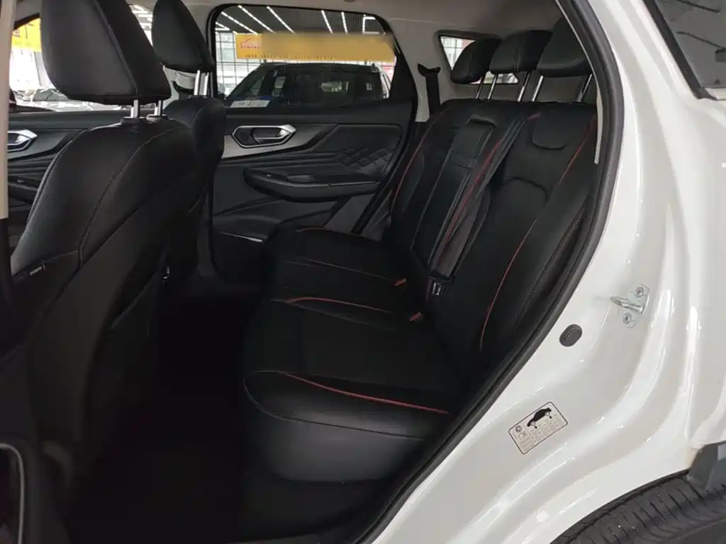 BAIC X7 — миниатюра 17