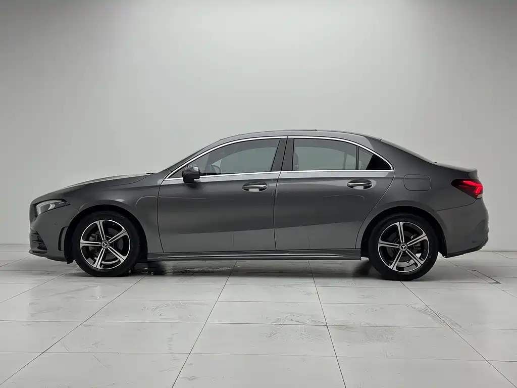 Mercedes-Benz A-Class — миниатюра 23