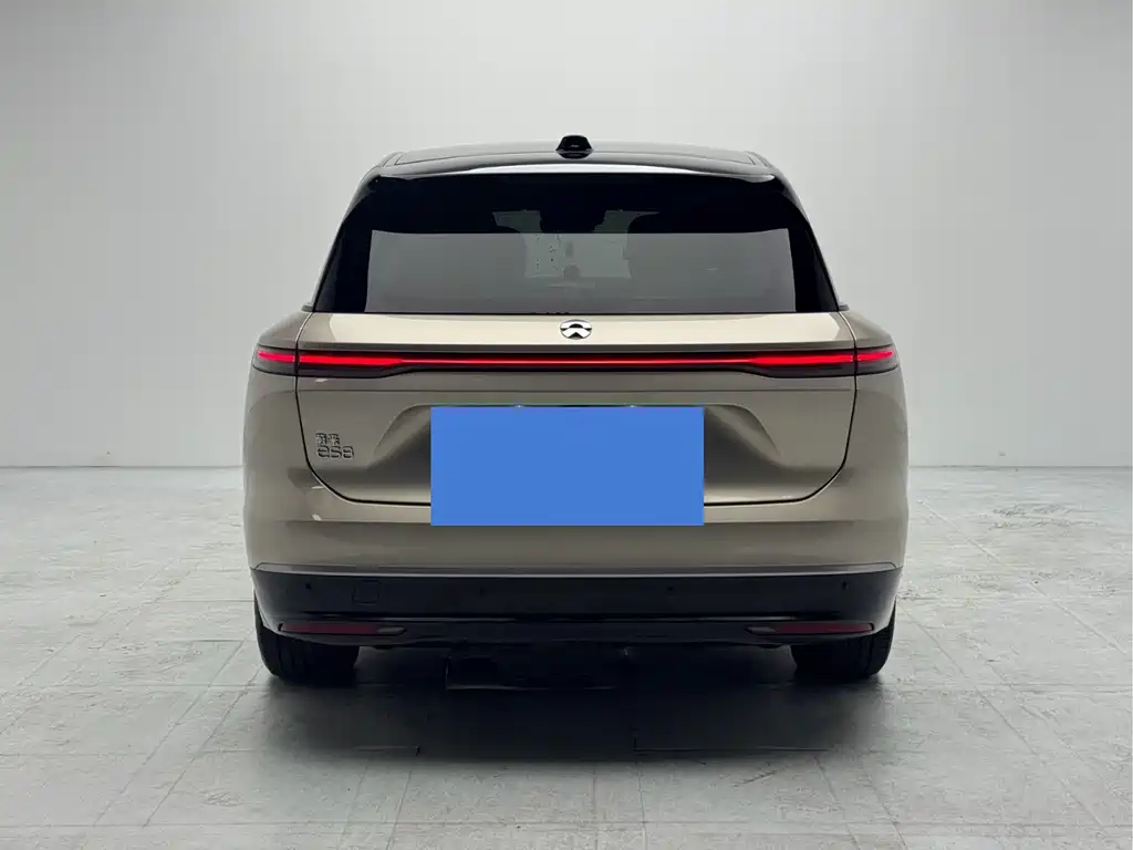 NIO ES8 — миниатюра 7