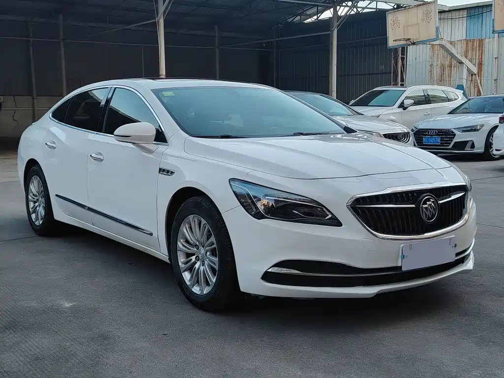 BUICK LACROSSE