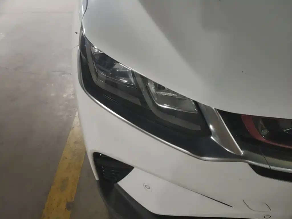 Geely Binyue — миниатюра 9