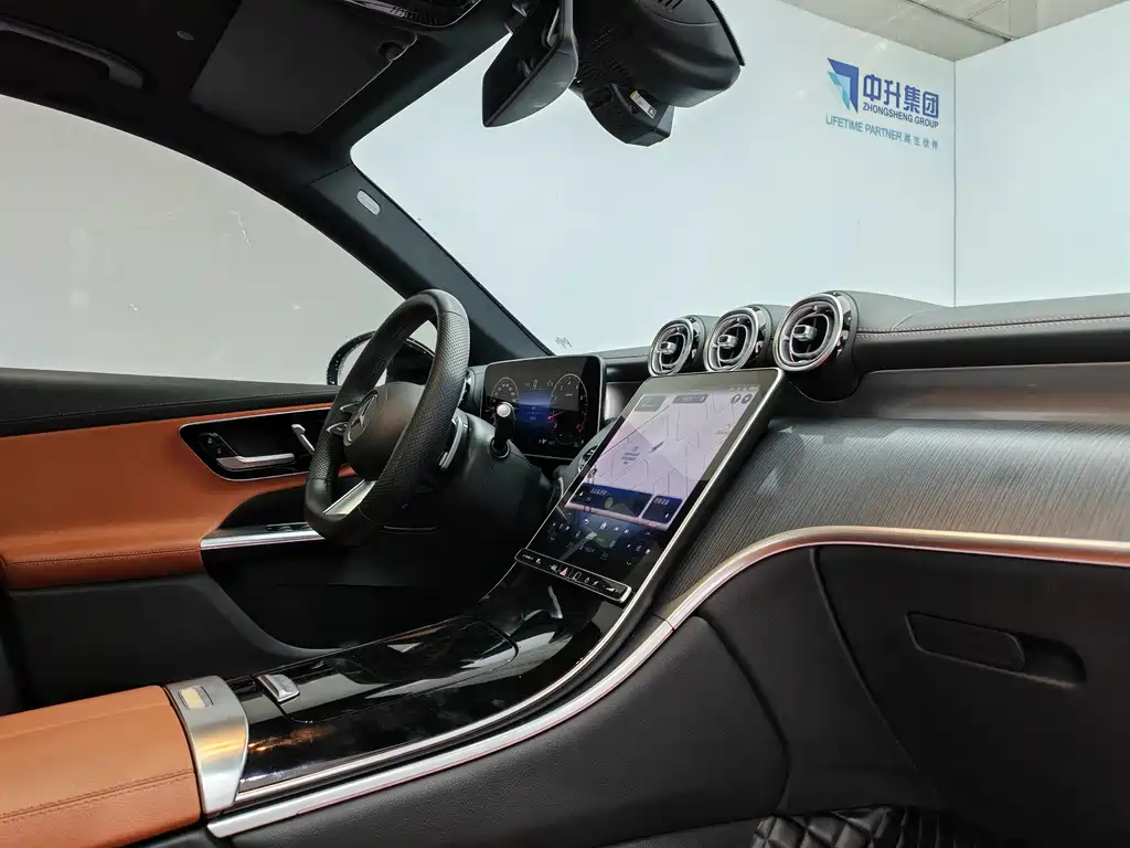 Mercedes-Benz GLC — миниатюра 15