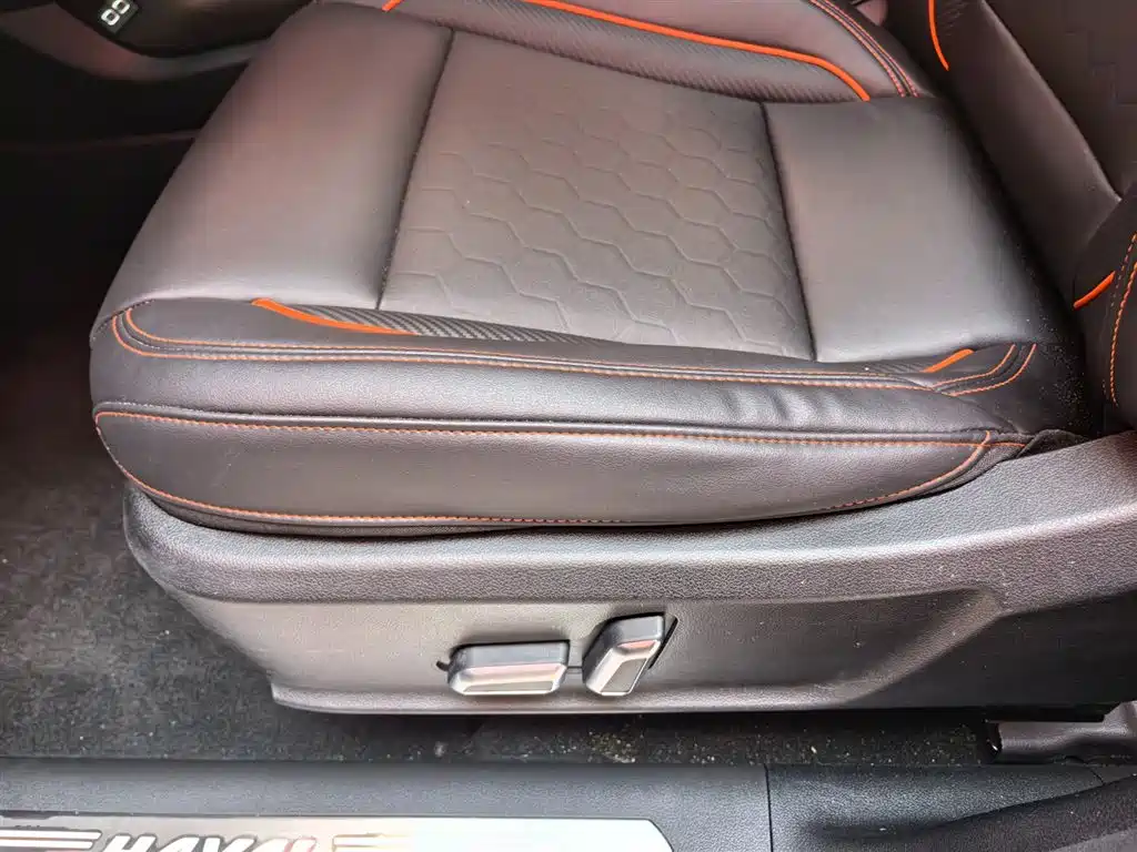 Haval F7 2.0T 2WD i Dynamic, фото 15
