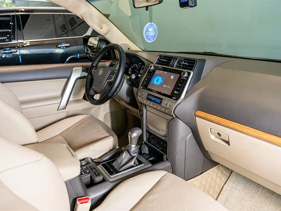 Toyota Land Cruiser Prado 2018 3.5L AT TX-L NAVI