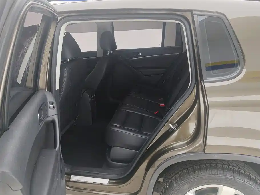 Volkswagen Tiguan — миниатюра 11
