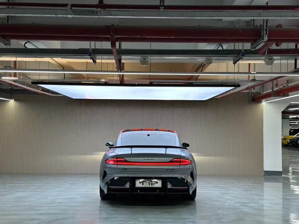 XIAOMI CAR XIAOMI SU7 ULTRA