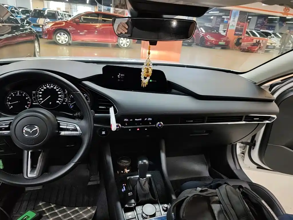 Mazda 3 Axela — миниатюра 13