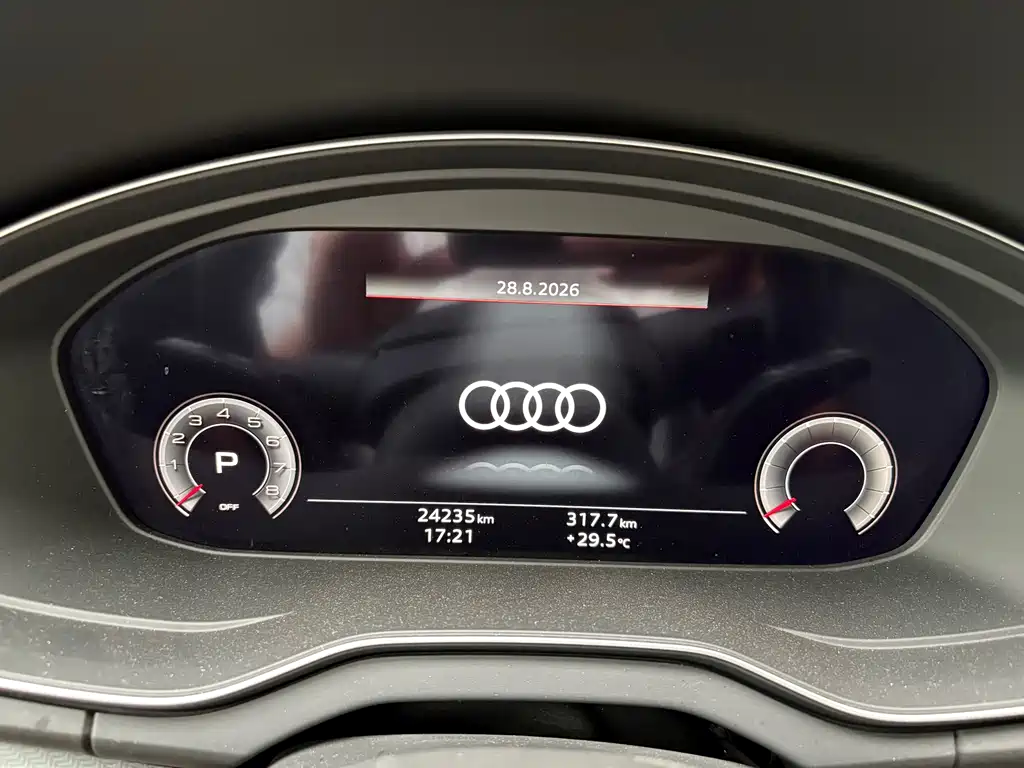 Audi Q5L — миниатюра 9