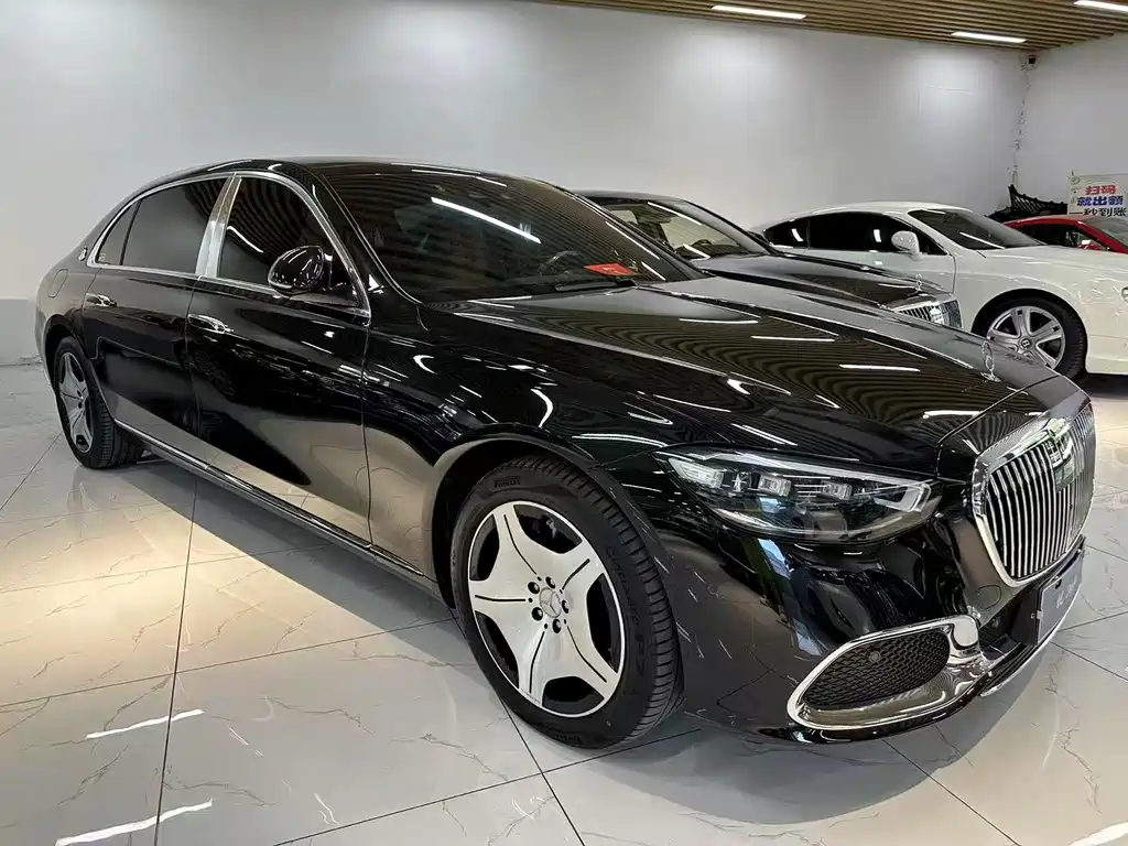 Mercedes-Benz S-Class 2023