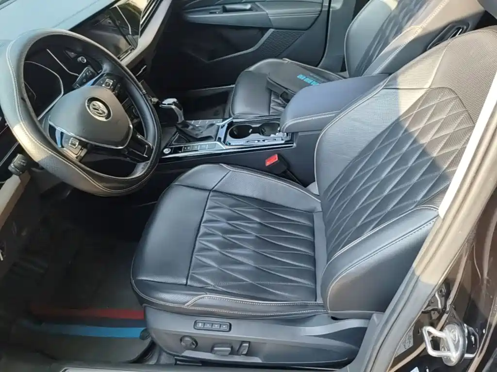 Volkswagen Passat — миниатюра 14