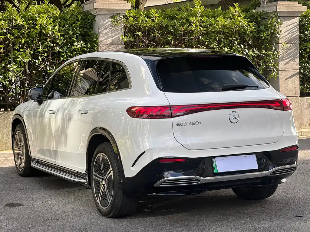 Mercedes-Benz EQS SUV — миниатюра 4