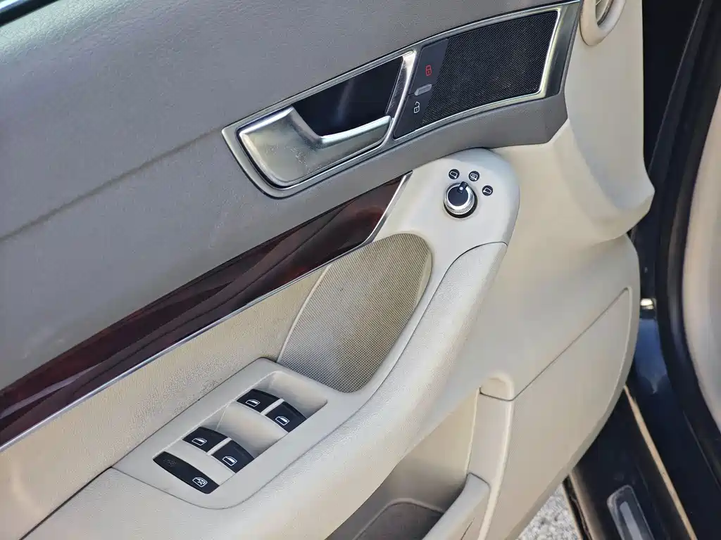 Audi A6L — миниатюра 11