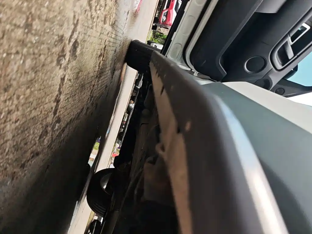 Land Rover Discovery Sport — миниатюра 22