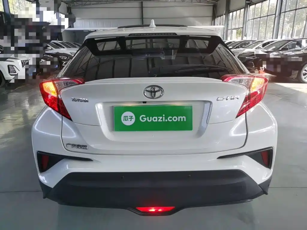 Toyota C-HR — миниатюра 6
