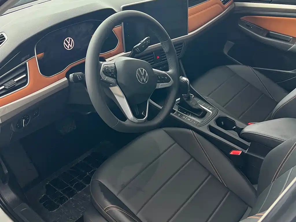 Volkswagen Bora — миниатюра 7