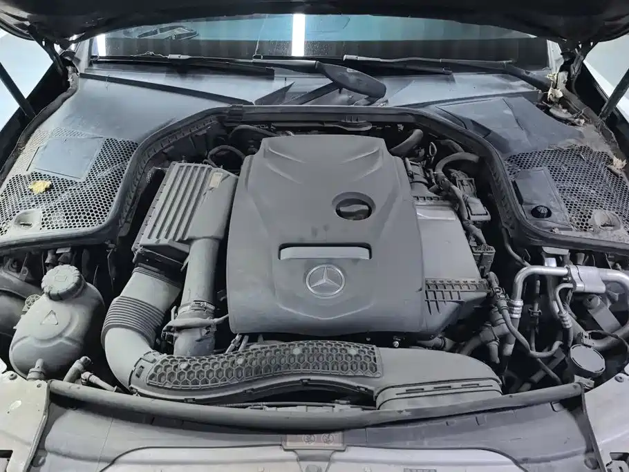 Mercedes-Benz C-Class — миниатюра 10