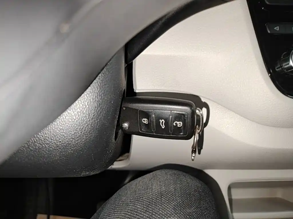 Volkswagen up! — миниатюра 9