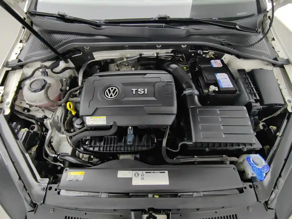 Volkswagen Golf (Import) — миниатюра 6