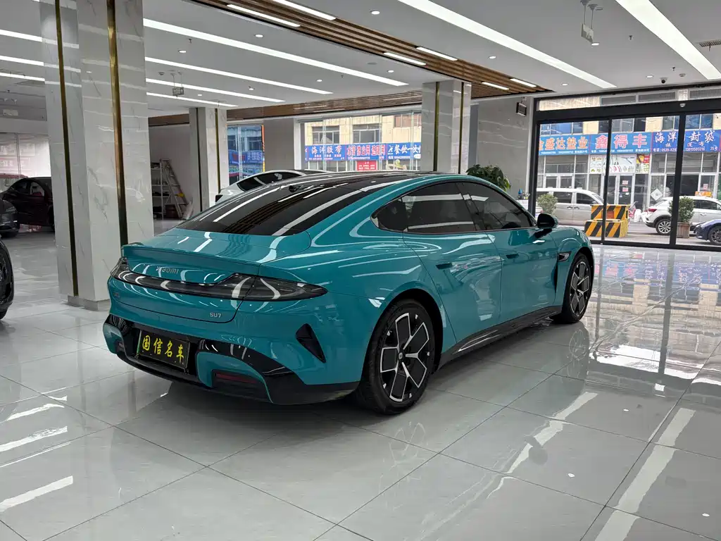 XIAOMI CAR XIAOMI SU7