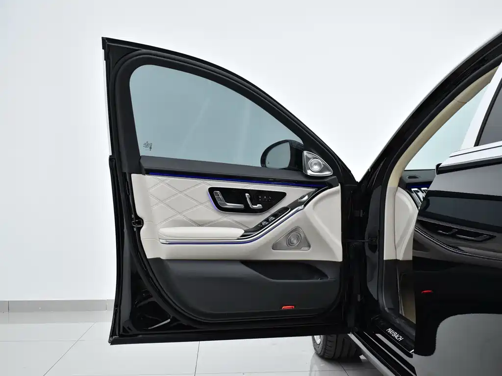 Mercedes-Benz S-Class — миниатюра 27