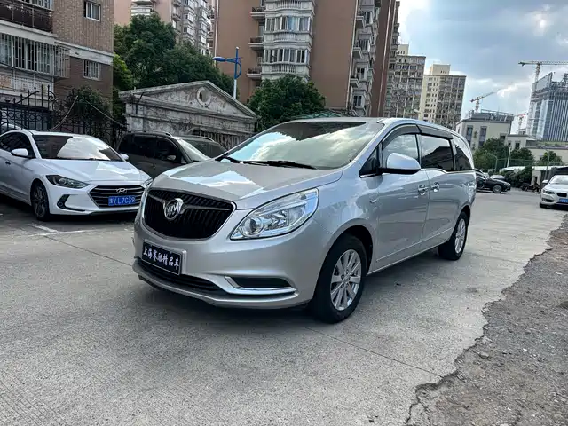 BUICK GL8 2018