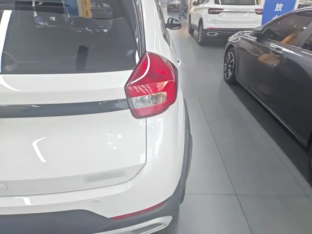 Chery Tiggo 3x — миниатюра 8