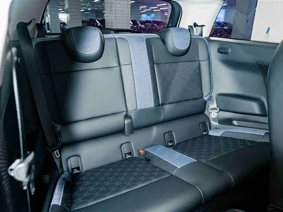 MINI MINI COOPER EV — миниатюра 20