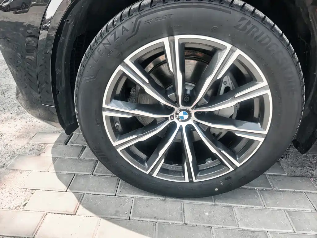 BMW X5 2020 xDrive40i M Sport