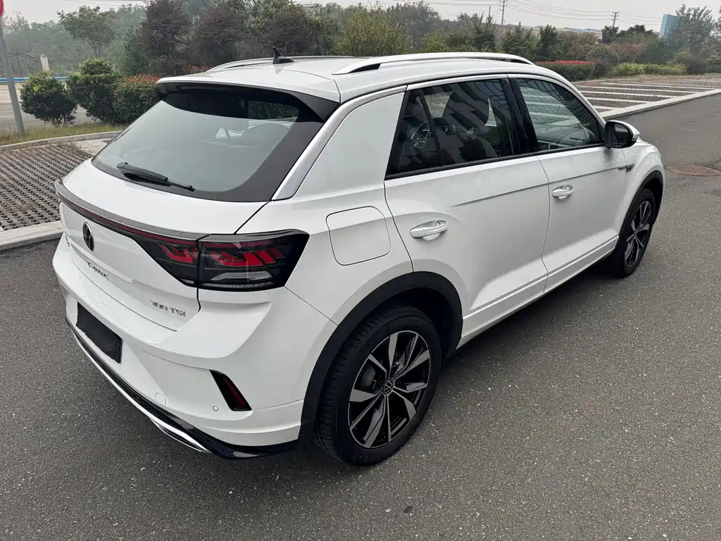Volkswagen T-Roc — миниатюра 4