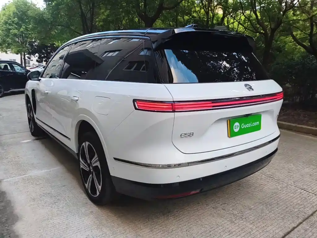 NIO ES8 — миниатюра 5