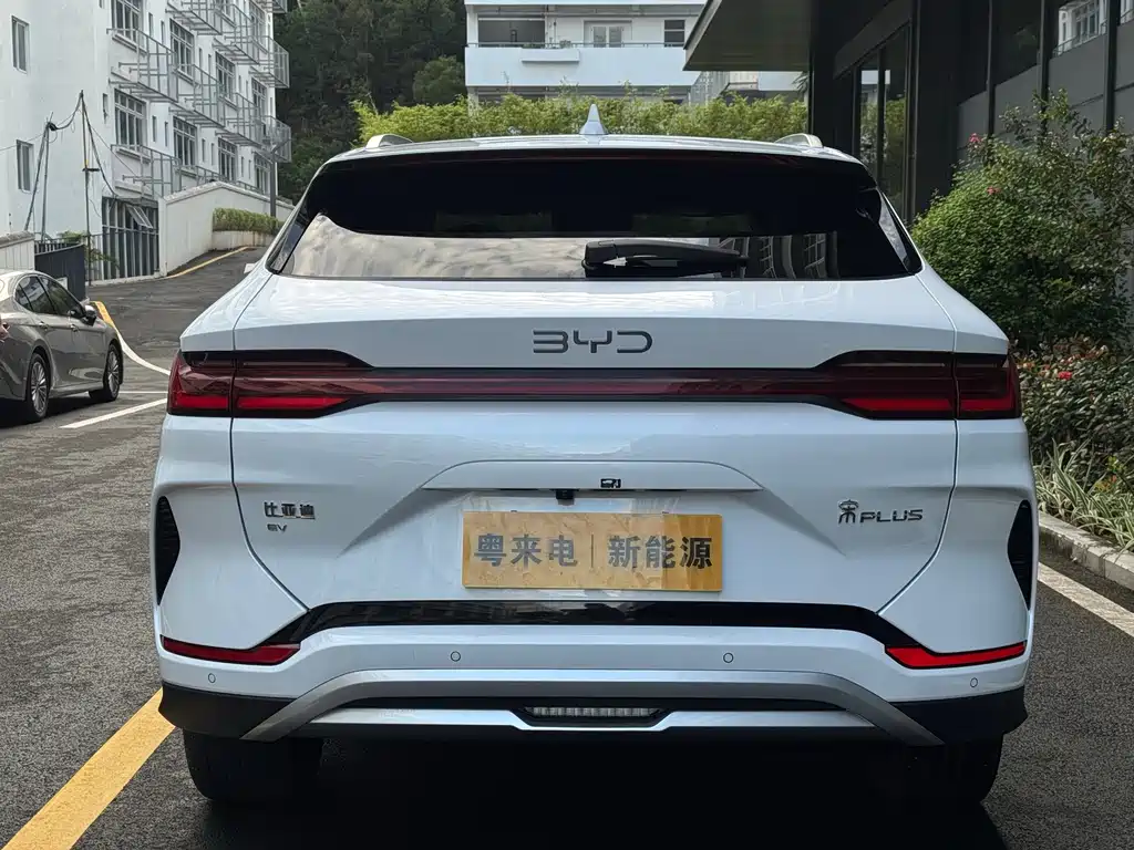 BYD PLUS New Energy — миниатюра 5