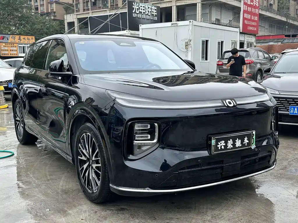 Changan Q07