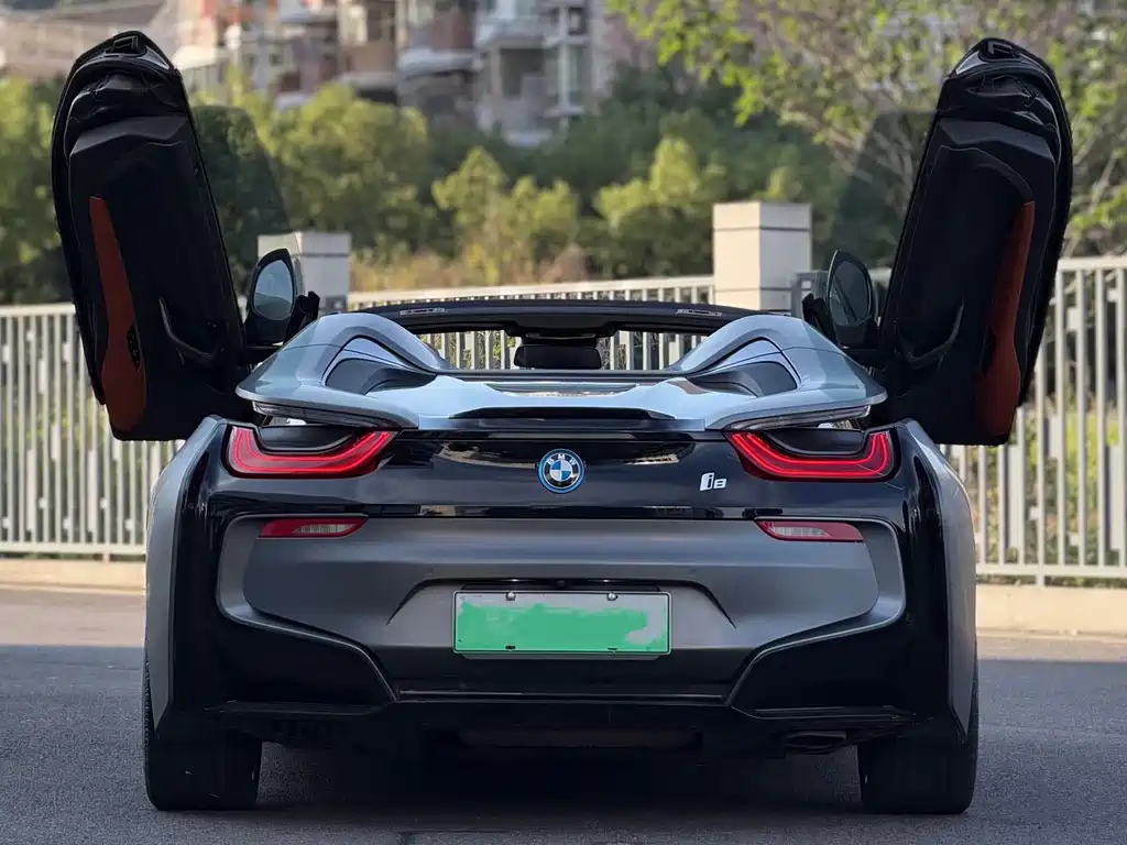 BMW i8 — миниатюра 5