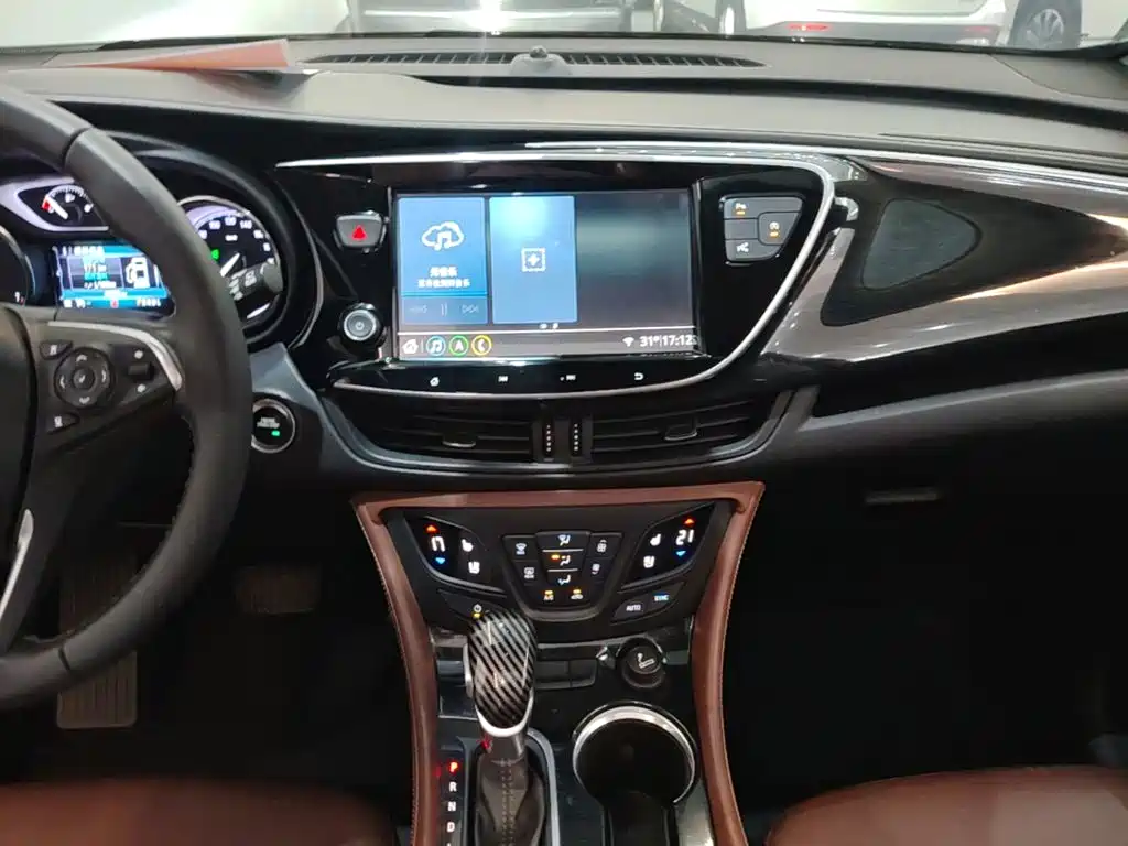 Buick Envision Plus — миниатюра 13