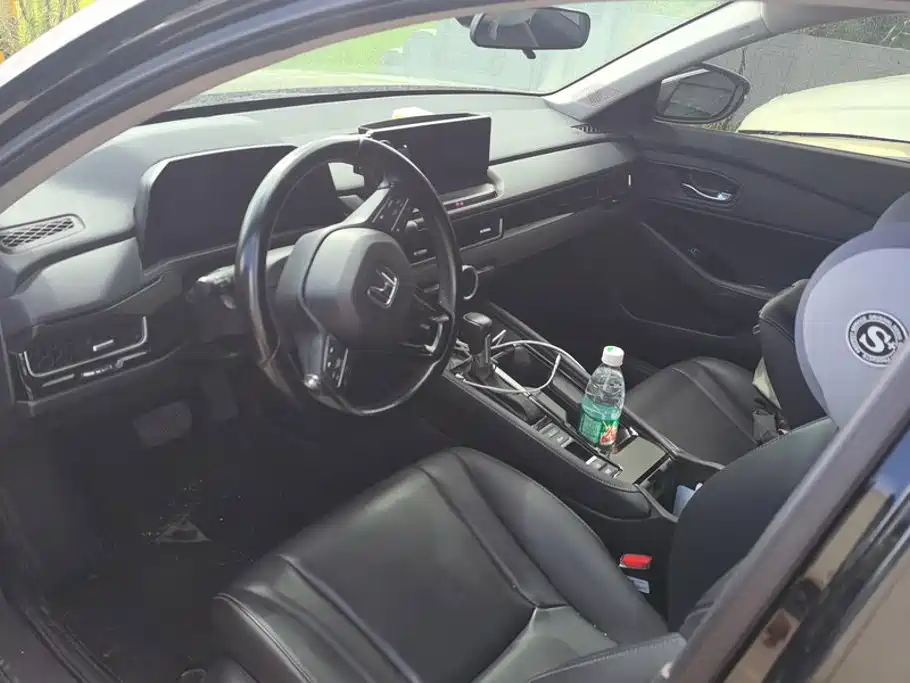Honda Inspire — миниатюра 12