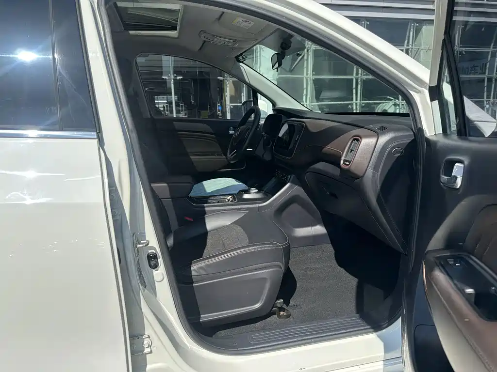 Aion Trumpchi GE3 — миниатюра 14