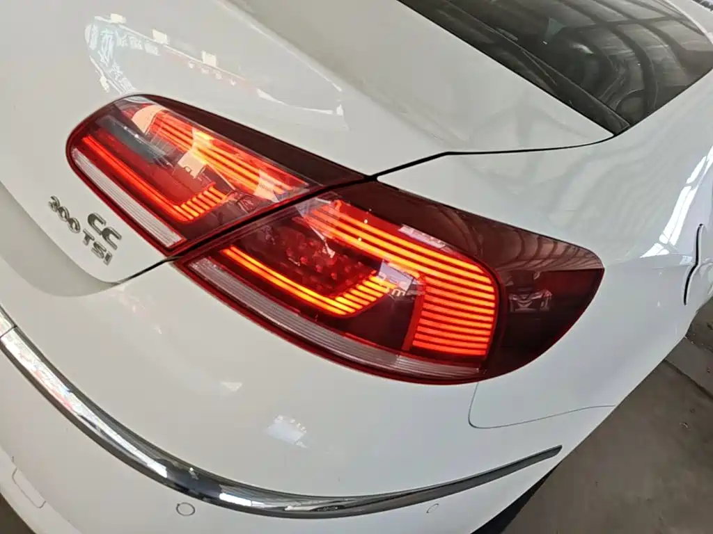 Volkswagen CC — миниатюра 8