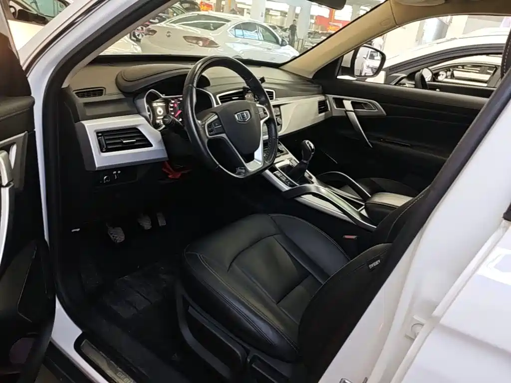Geely Boyue — миниатюра 15