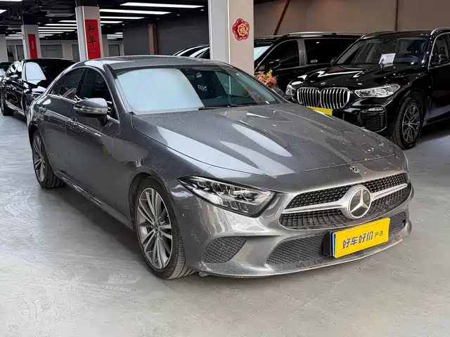 MERCEDES-BENZ CLS