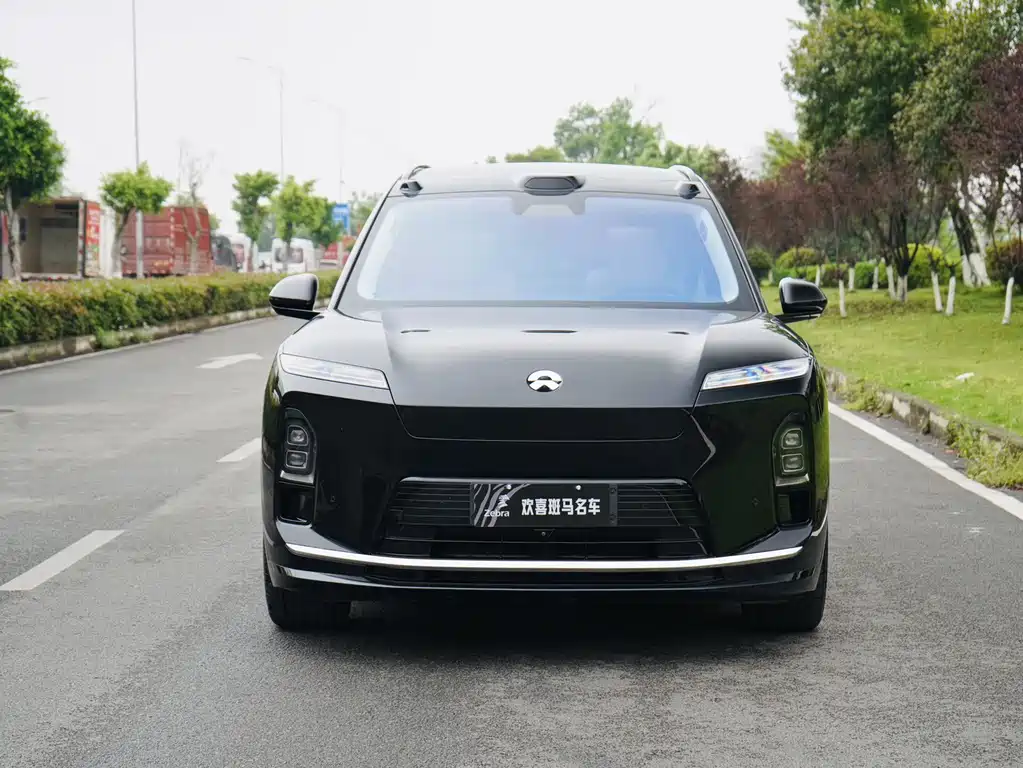 NIO ES8 2026 мест Executive