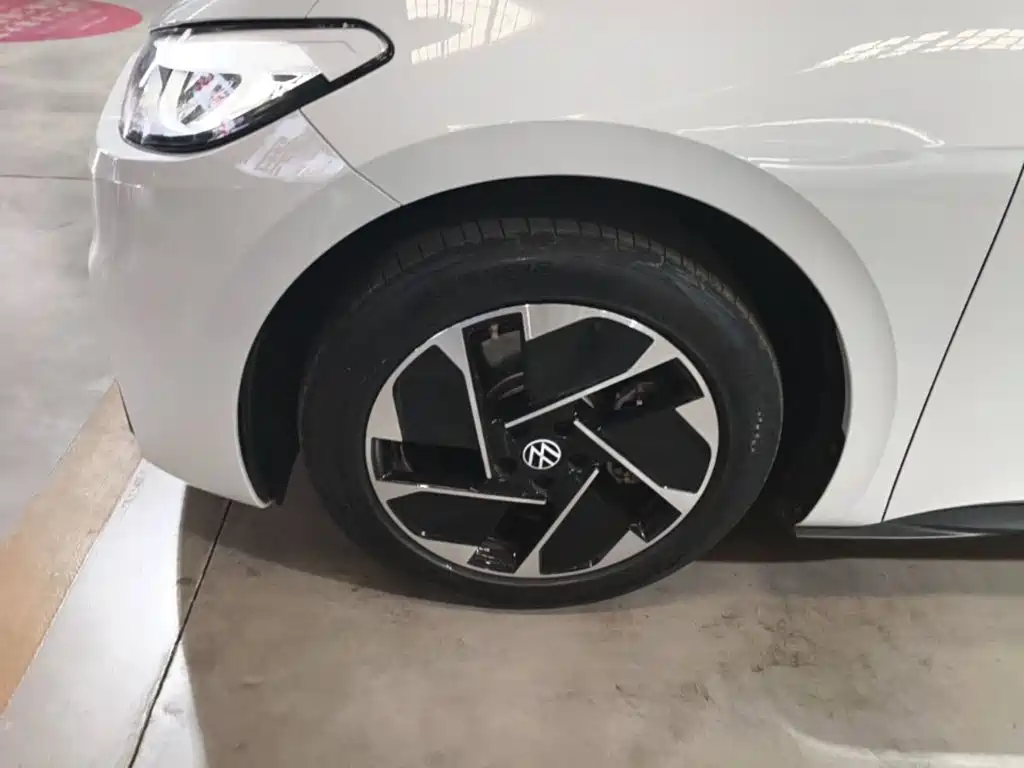 Volkswagen ID.3 — миниатюра 23